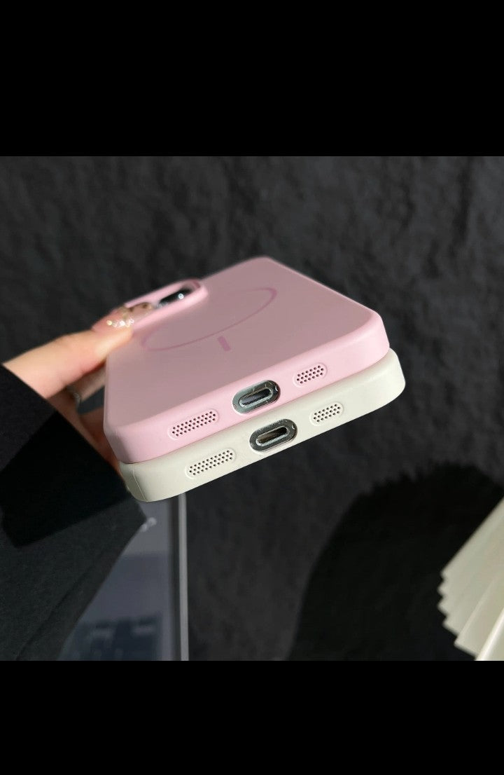 2025 Ultra Thin Style Magnetic Wireless Charging PC Phone Case Cover for iphone 17 16 15 14 13 pro max protective cover